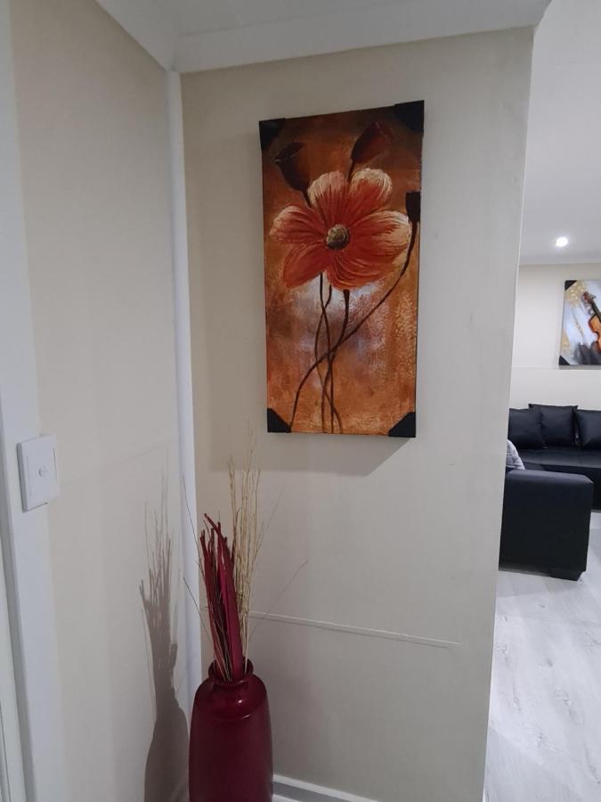 Cozy Cabin Midrand Ngoại thất bức ảnh