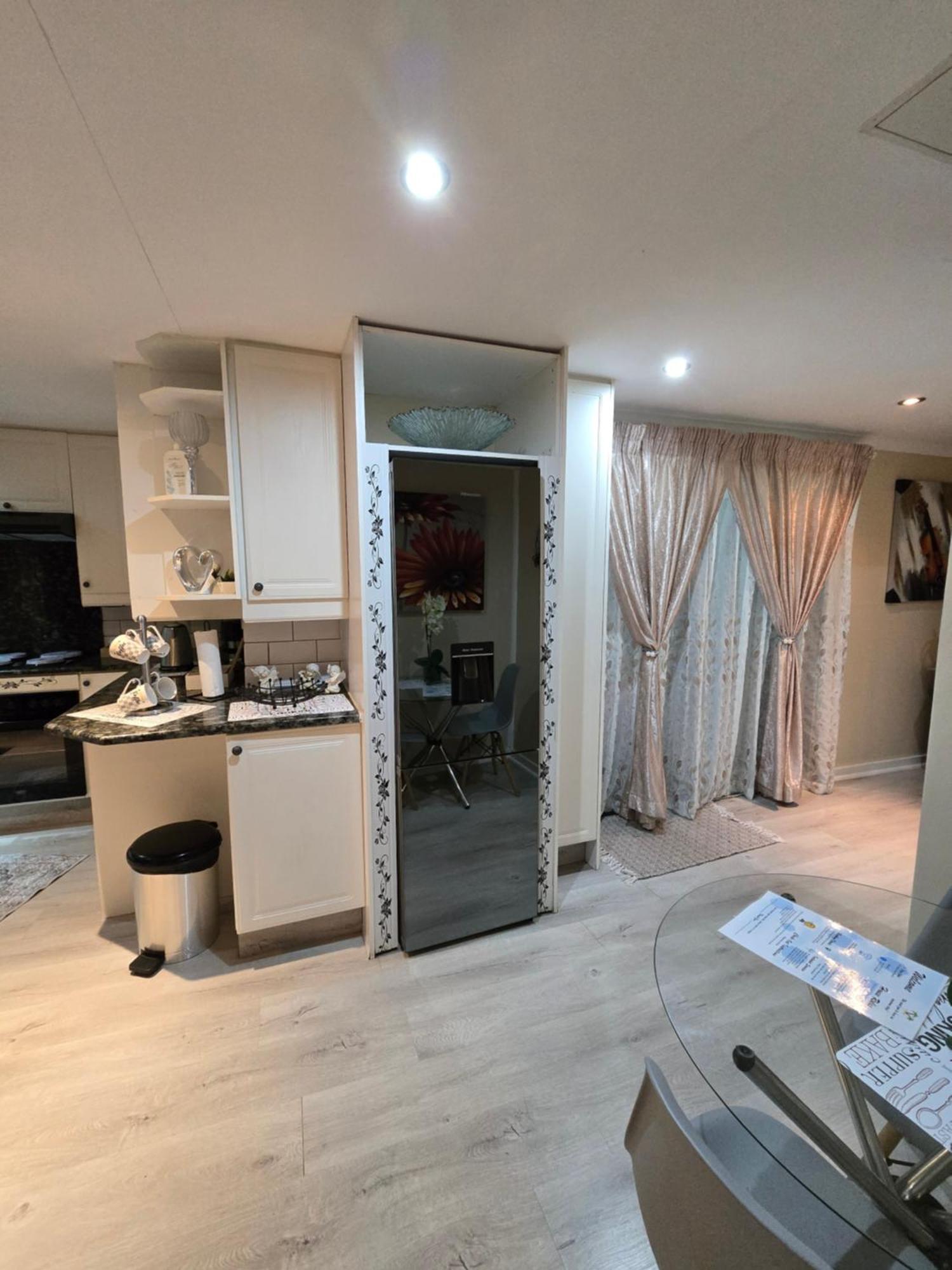 Cozy Cabin Midrand Ngoại thất bức ảnh