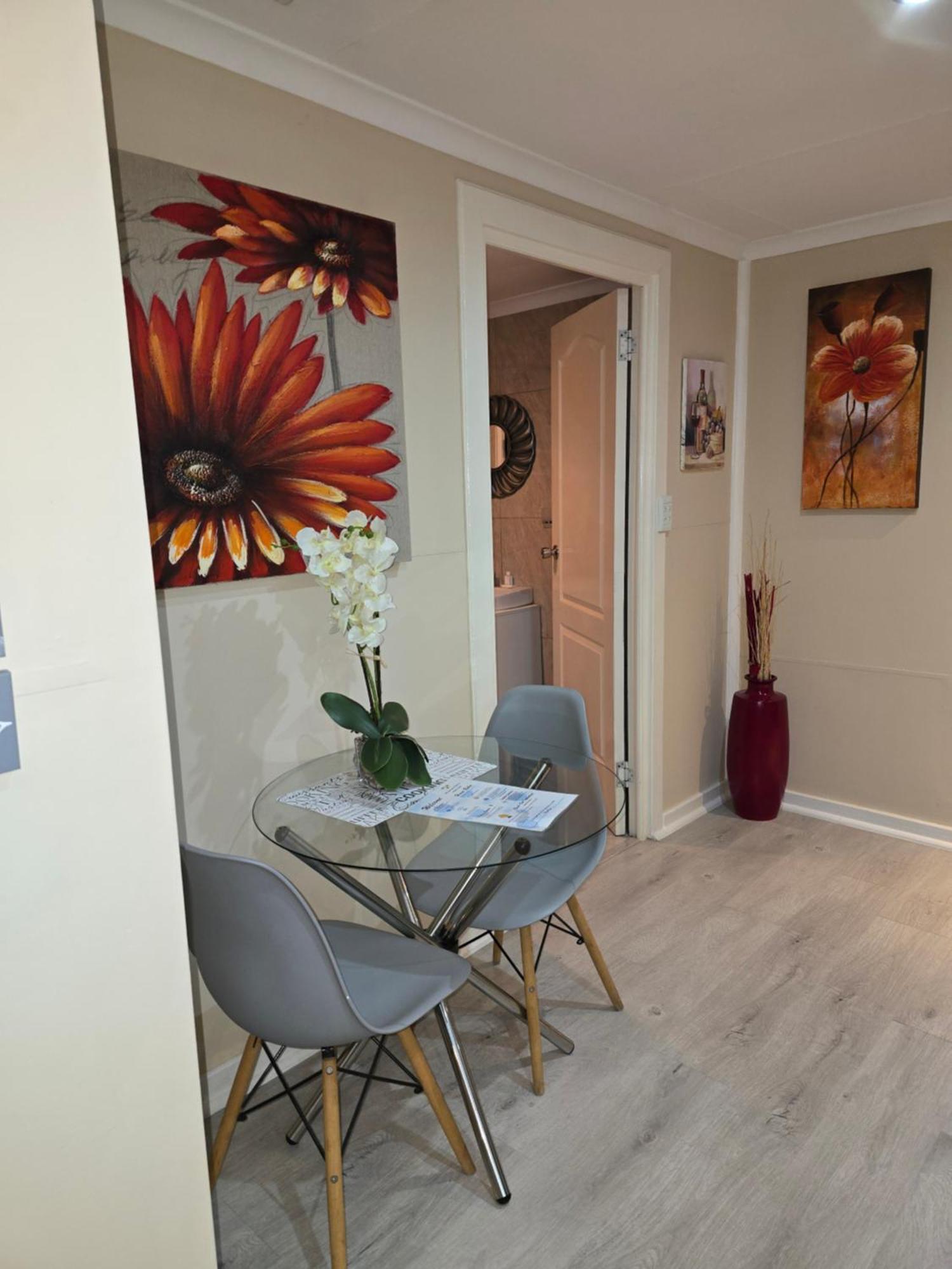 Cozy Cabin Midrand Ngoại thất bức ảnh