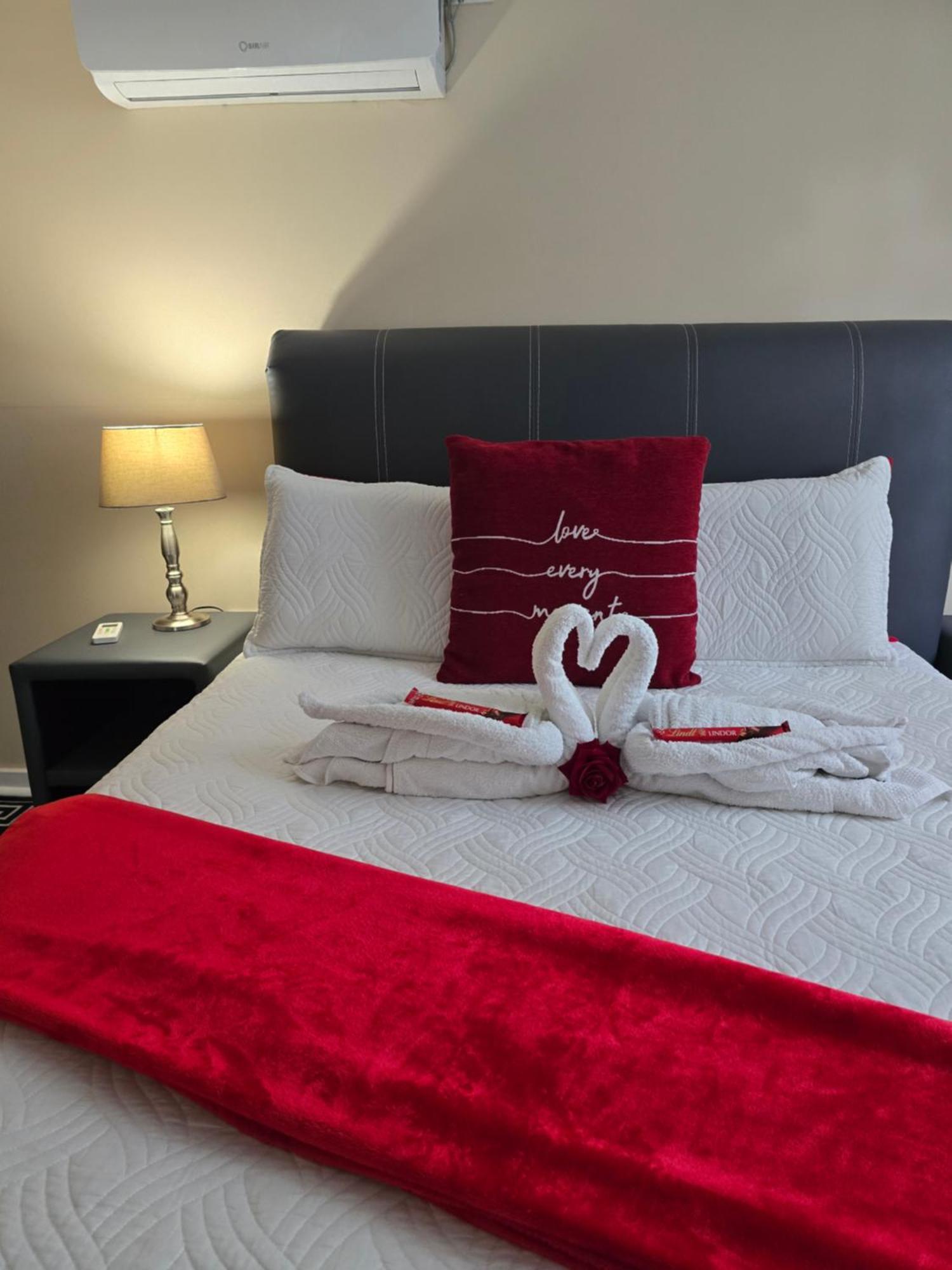 Cozy Cabin Midrand Ngoại thất bức ảnh