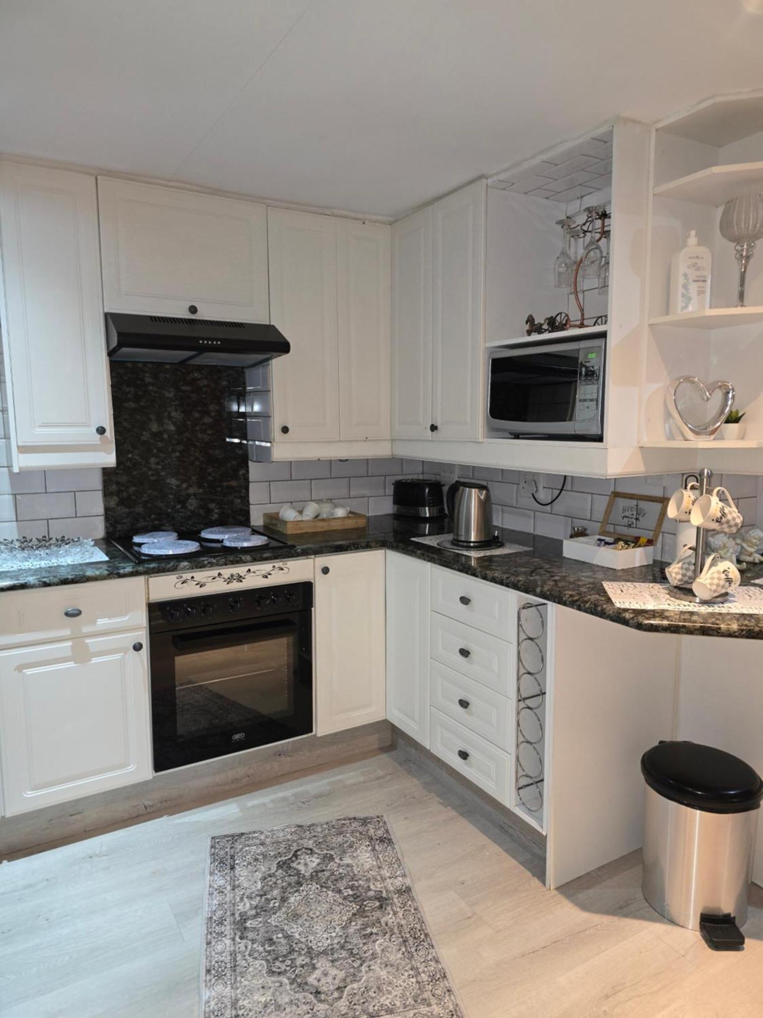 Cozy Cabin Midrand Ngoại thất bức ảnh